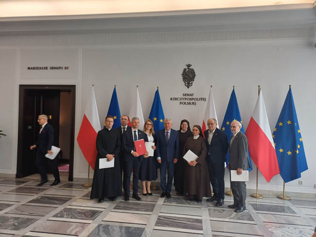 senat2025_018